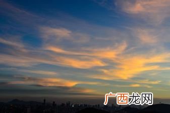 霞光是什么梗,为什么要给喜欢的男孩子发日落照片?
