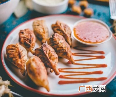 中国著名民间小吃有哪些,全国特色小吃什么最出名？