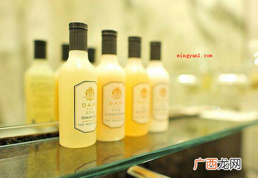 手被502胶水粘住处理的小窍门 手被502胶水粘住了怎么办