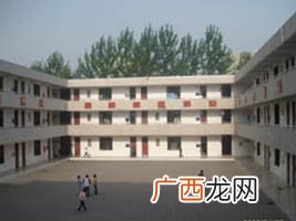 濮阳市高中有哪些,濮阳有几个高中？