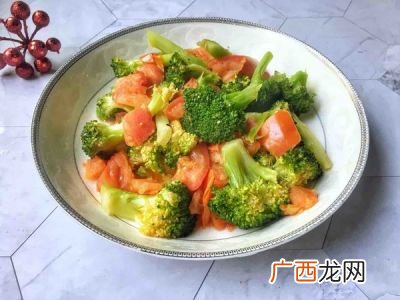 番茄炒西兰花的做法,什么菜跟西兰花炒最好吃？