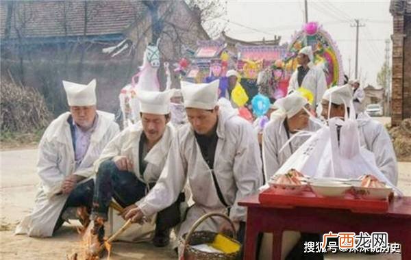 妣考之神位是什么意思,祖宗牌位如何填写？