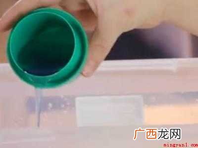 羊毛衫被84烧黄怎么恢复