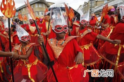 狂欢节的来历,圣诞节狂欢节的由来？