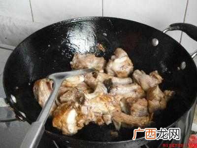 炖排骨怎么炖好吃又烂