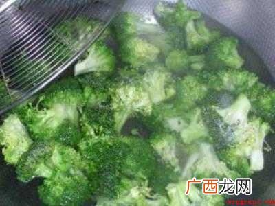 西兰花怎么焯水