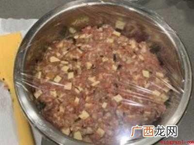 香菇馄饨馅怎么调好吃