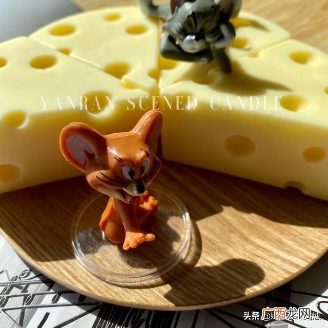 蜡烛怎么制作出来的,蜡烛怎么制作的？