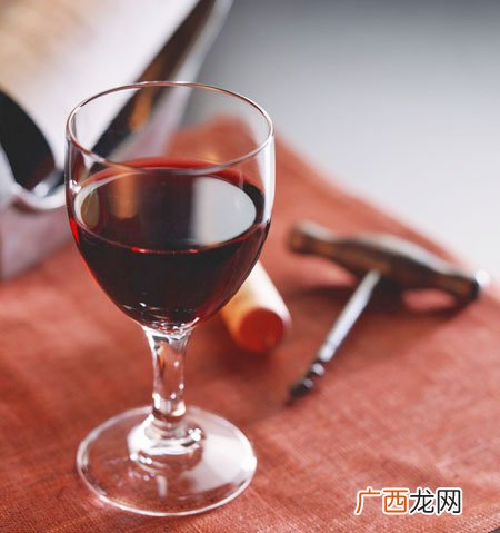 红酒保存方法是什么,怎样存放红酒不会变质？