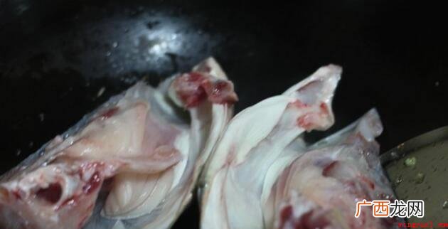 鱼头和豆腐的食用_健康频道 鱼头豆腐汤的做法