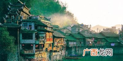 湘西凤凰古城在哪里,湖南省凤凰县海拔多少米？