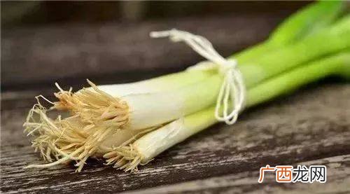 为什么葱辣眼蒜辣心辣椒辣两头,自做辣椒酱的辣椒姜蒜比例?