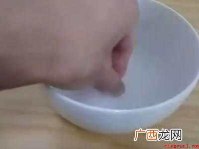ab滴胶弄到手上怎么办