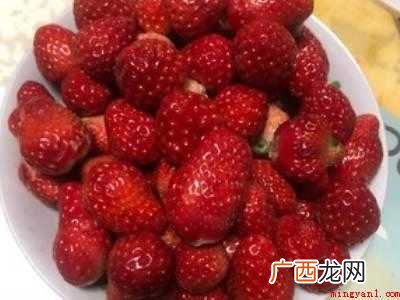 冰糖草莓的糖浆怎么熬