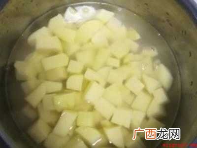 柠檬洋芋怎么做好吃