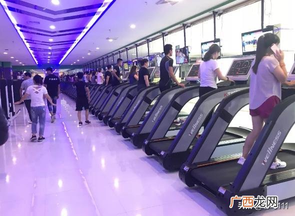 跑步机怎么使用操作,跑步机怎么用？