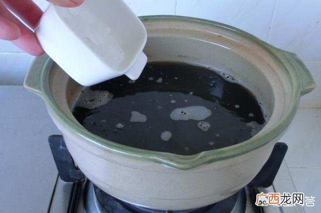 三豆汤的做法,三豆汤怎么煮好吃，三豆汤的做法及详细步骤？