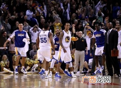 勇士队23号是谁,NBA勇士25号是谁？