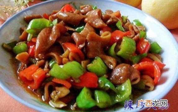 请问辣炒大肠的做法,辣炒肥肠做法？