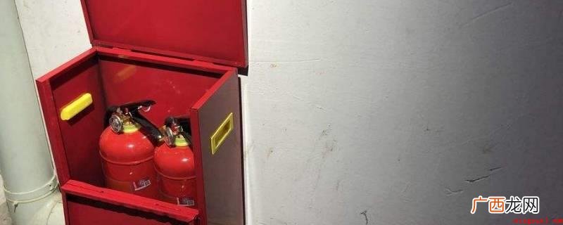 古建筑设定的消防设备主要包含消火栓系统、自动灭火系统 古建筑设置的消防设施主要包括