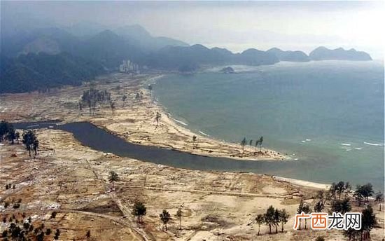 印尼海啸是哪一年,泰国海啸是哪一年发生的？