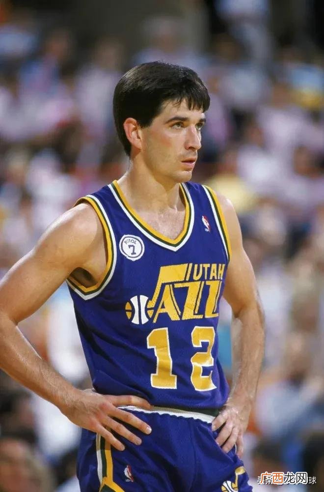 12号球衣十大代表篮球明星 nba12号球衣的球星是谁