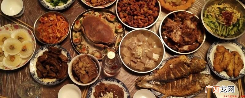 过春节必做的12道食谱中的四道素菜 传统年夜饭12道菜谱