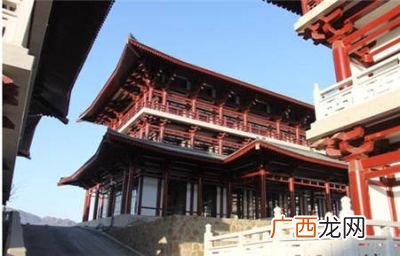 唐朝的建筑风格,大唐不夜城是日本建筑风格?