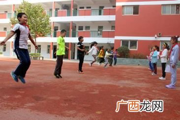小学生跳绳标准,小学跳绳达标要求？