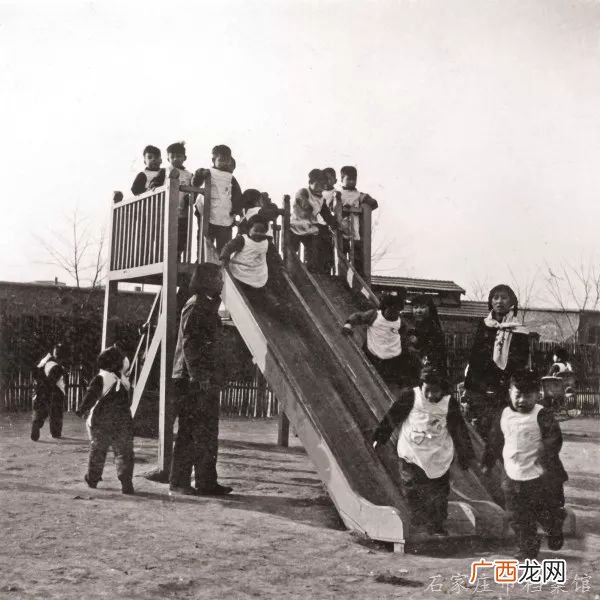 人民公社是什么年代,公社是村还是乡？