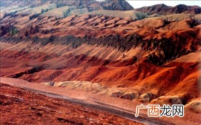 吐鲁番盆地是哪的,为什么四大盆地中没有吐鲁番盆地?