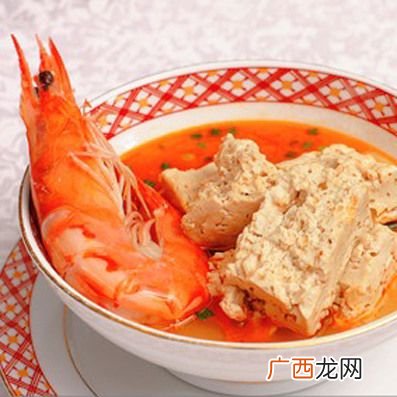 炖蜂窝豆腐怎么做,金枪鱼头炖豆腐的做法?