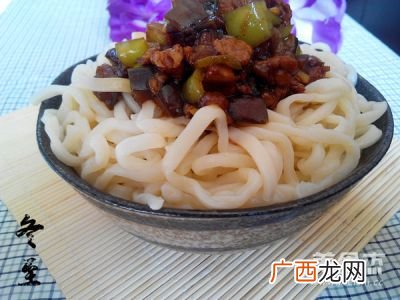 茄丁面最正宗的做法,茄丁汤面的家常做法？