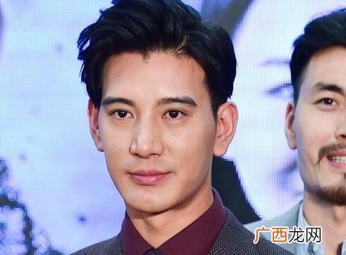 江小刀和萧以恒是什么关系,锻刀中萧以恒为何陷害廖师长？