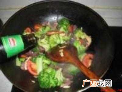 烟熏腊兔肉怎么做好吃