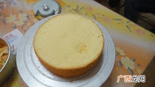做蛋糕用什么牌子的淡奶油好,做蛋糕用什么牌子奶油比较好?