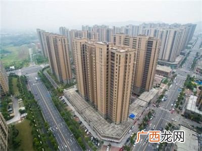 南京买房条件,父母在南京买房成年子女可以一同落户吗？