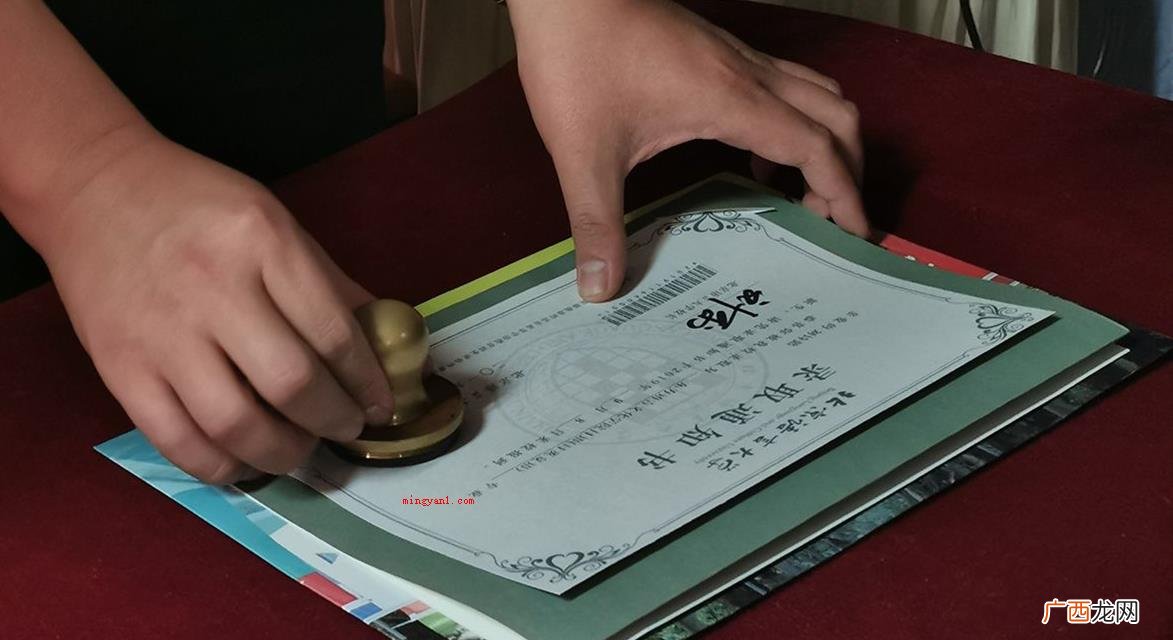 高考录取时间全是不一定的,但基本上也是在7,8月份就可以查出 高考录取查询什么时候可以查？
