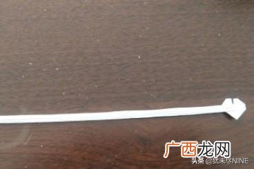 怎么做手工戒指,简单的手工折纸戒指,用钱折纸爱心戒指步骤图解?