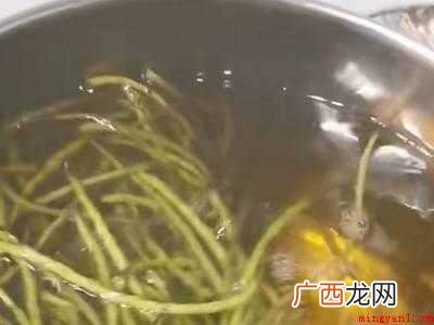 新鲜核桃花怎么处理