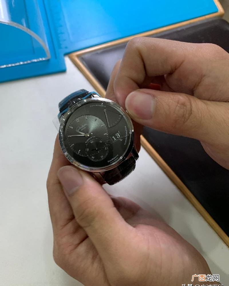 使用机械表要注意的3大事项  戴自动机械表的禁忌