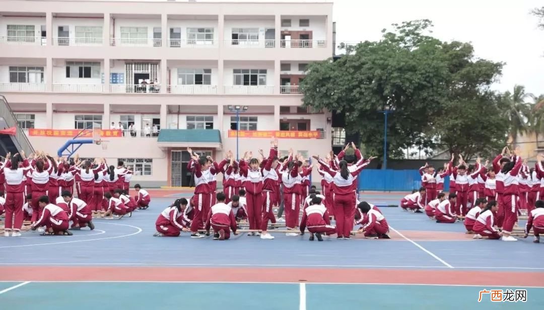 海南省商业学校有哪些专业,海南中专学校有哪些？