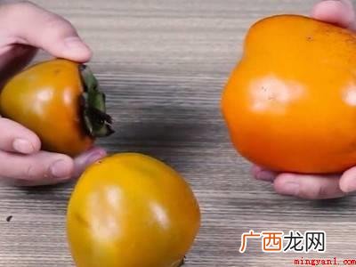 桃子表面的不必要的杂物清除整洁 柿子怎么保存