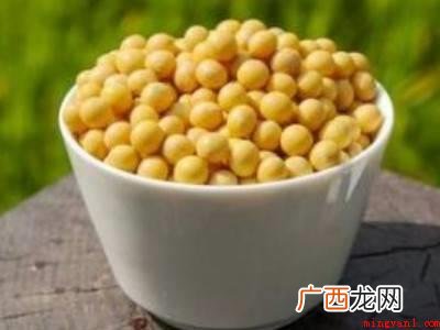 大豆属绿色植物,原产地于我国,世界各国皆有栽种 如何快速泡发黄豆
