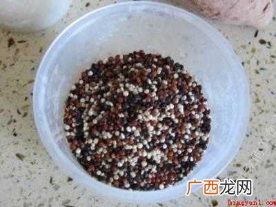三色糙米饭怎么煮才能软烂