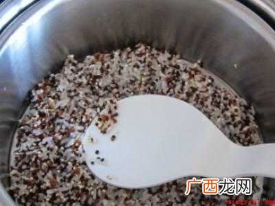 三色糙米饭怎么煮才能软烂