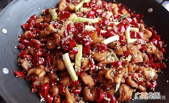 川菜都有哪些经典菜,川菜中的经典名菜是什么？
