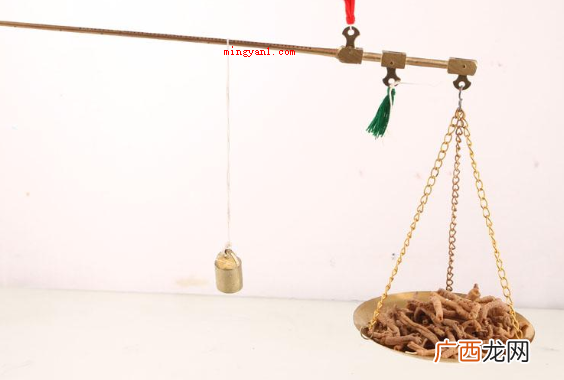 t 一吨等于一千Kg,是较常用的质量单位,用英语字母表明, 一吨等于多少千克