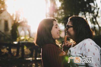 邂逅的意思,邂逅是什么意？