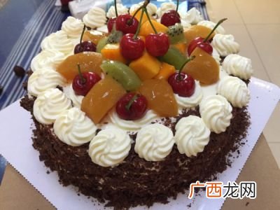 八寸蛋糕有多大,8英寸蛋糕有多大？